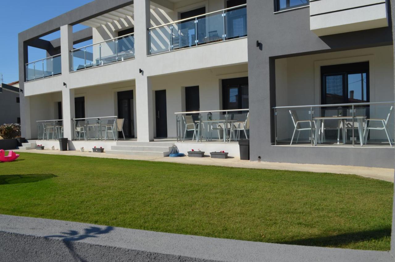 Erika Boutique Apartments Nikiti  Buitenkant foto