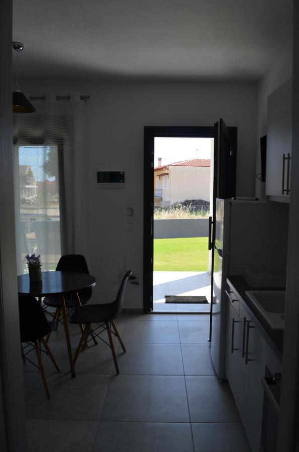 Erika Boutique Apartments Nikiti  Buitenkant foto
