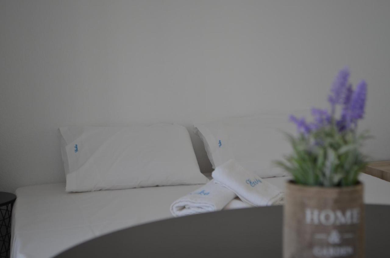 Erika Boutique Apartments Nikiti  Buitenkant foto